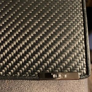 Tumi RFID passport holder/woven leather